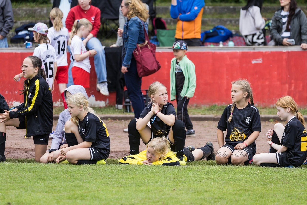 Bild 79 - Loewinnen Cup